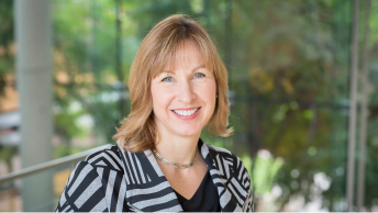 Portrait of Dr. Este Geraghty, Esri’s Chief Medical Officer